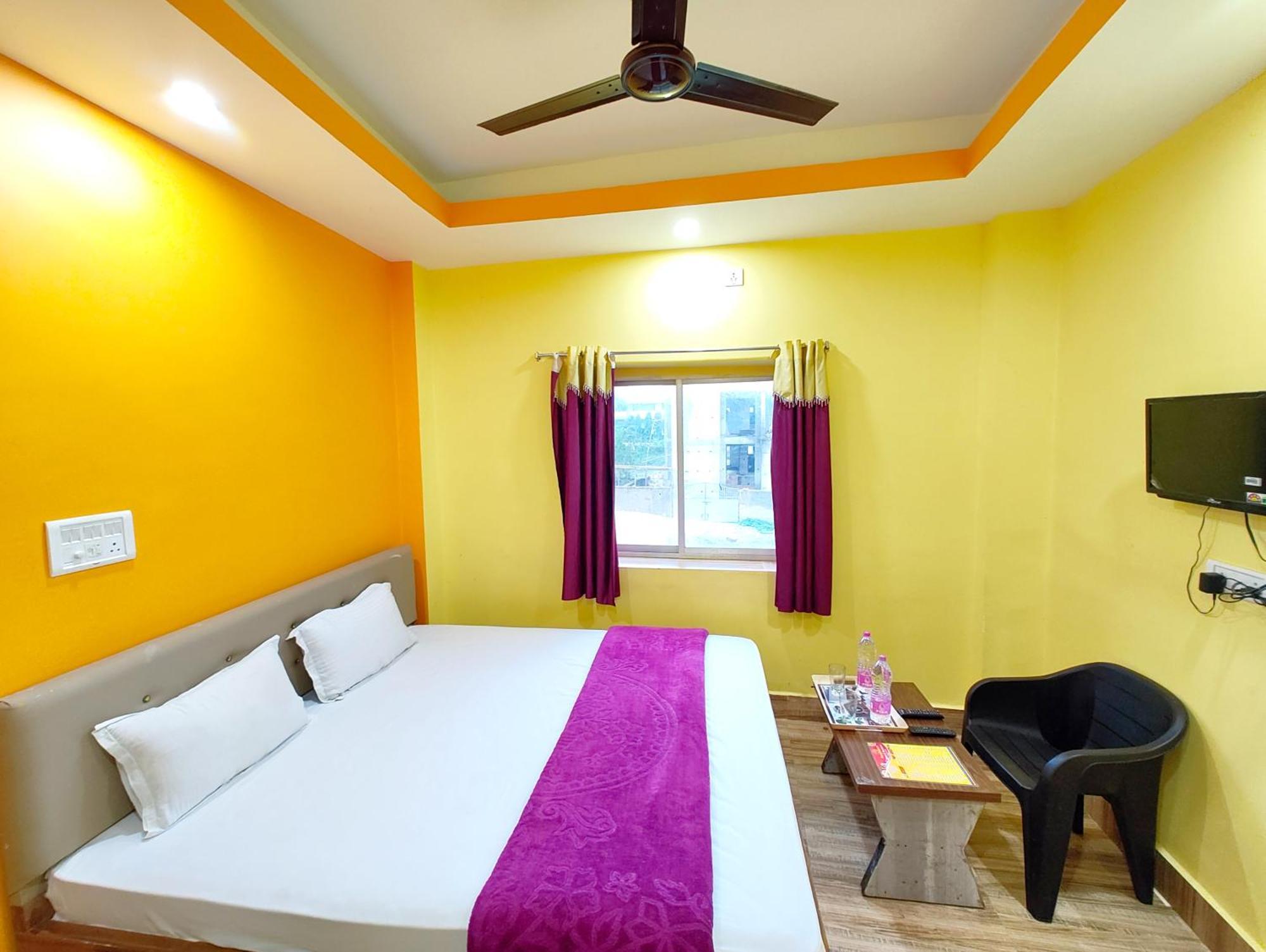 Goroomgo Sahoo Palace Puri - Prime Location Near Sea Beach - Excellent Service With Parking Facilities Esterno foto